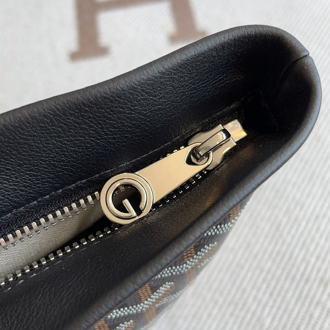 Conti Everyday Pouch