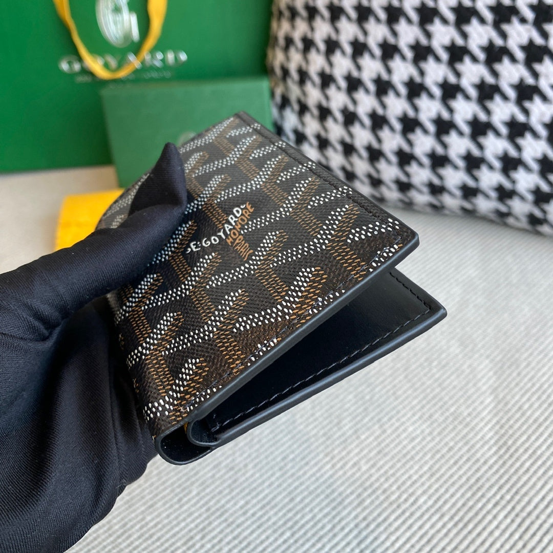 Grenelle Passport Cover