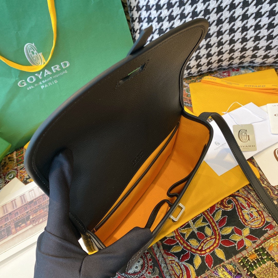 Belvédère MM Crossbody