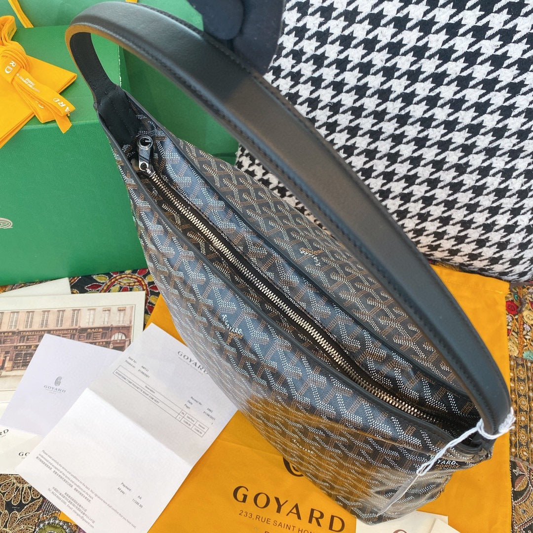 Bohème Hobo Shoulder Bag